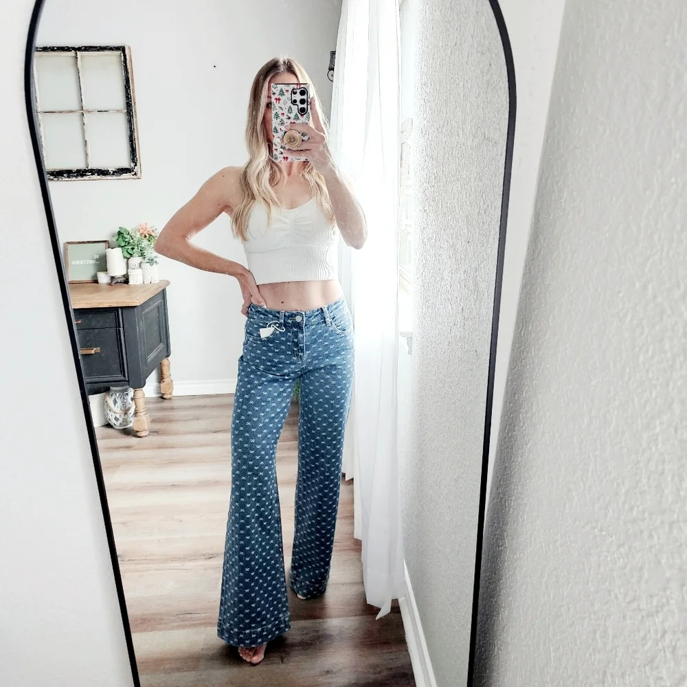 Risen High Rise Dark Wash Classic Wide Leg Jeans Bow Embroidered Various NEW - Picture 4 of 15